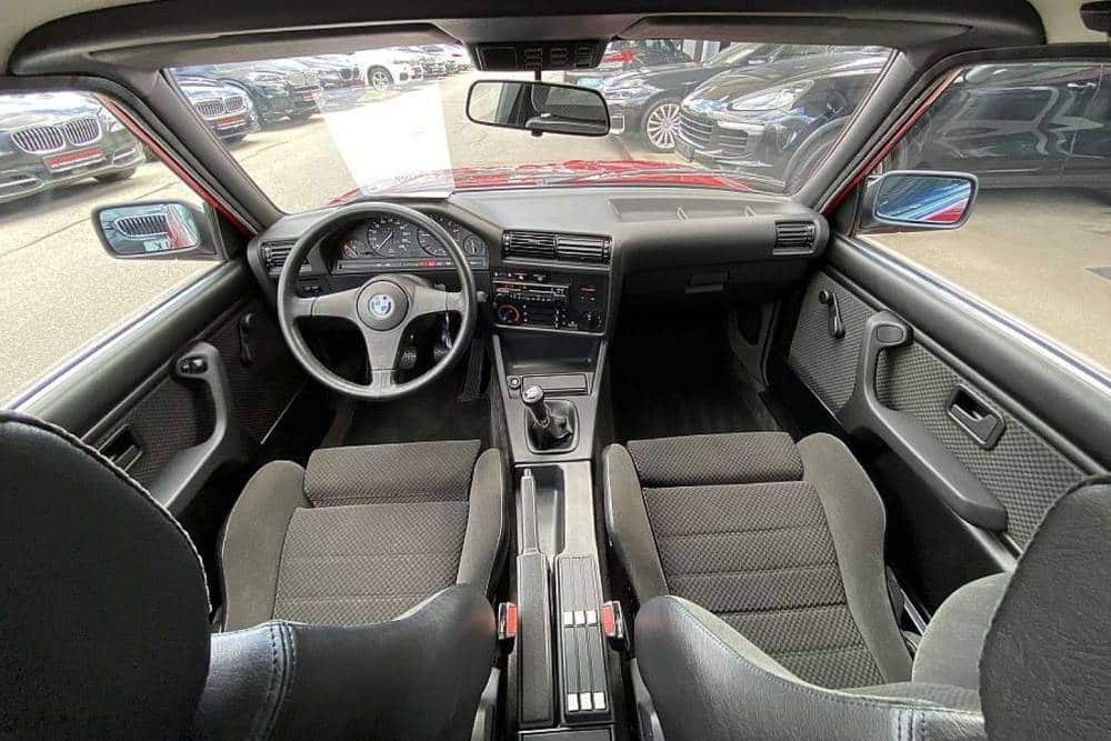 https://autogreeknews.gr/wp-content/uploads/2022/07/BMW_323i_E30_1985_nove_for_sale-15.jpg