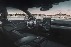 Ford Mustang Mach-E GT (14)