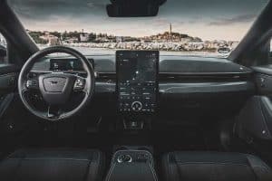 Ford Mustang Mach-E GT (15)