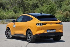 Ford Mustang Mach-E GT (2)