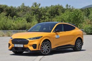 Ford Mustang Mach-E GT (4)