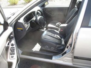 Hyundai-Elantra-2003-(2)