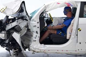 Hyundai-Ioniq-5-IIHS-(2)