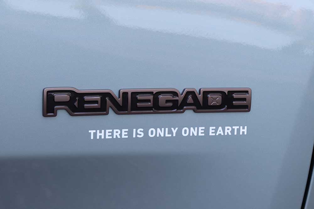 https://autogreeknews.gr/wp-content/uploads/2022/07/Jeep-Renegade-1.5T-e-Hybrid-18.jpg