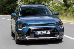 Kia-Niro-2022-test-drive-(1)