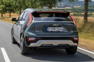 Kia-Niro-2022-test-drive-(9)