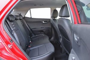 Kia-Stonic-1.0-T-GDI-100-HP-(11)