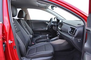 Kia-Stonic-1.0-T-GDI-100-HP-(12)