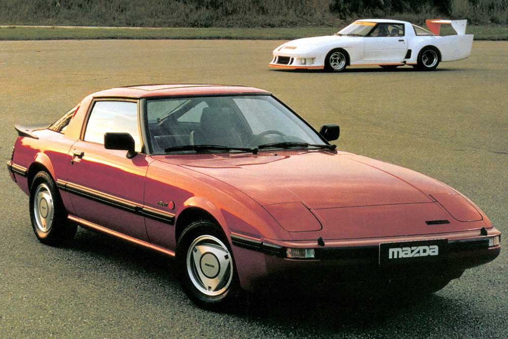 https://autogreeknews.gr/wp-content/uploads/2022/07/Mazda-RX-7-1978-1.jpg