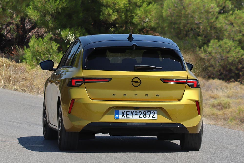 https://autogreeknews.gr/wp-content/uploads/2022/07/Opel-Astra-1.2T-130-AT8-8.jpg