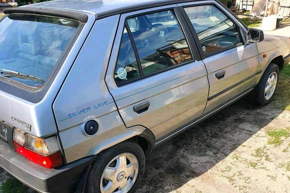 https://autogreeknews.gr/wp-content/uploads/2022/07/Skoda_Favorit_Silverline_1994_for_sale-13.jpg