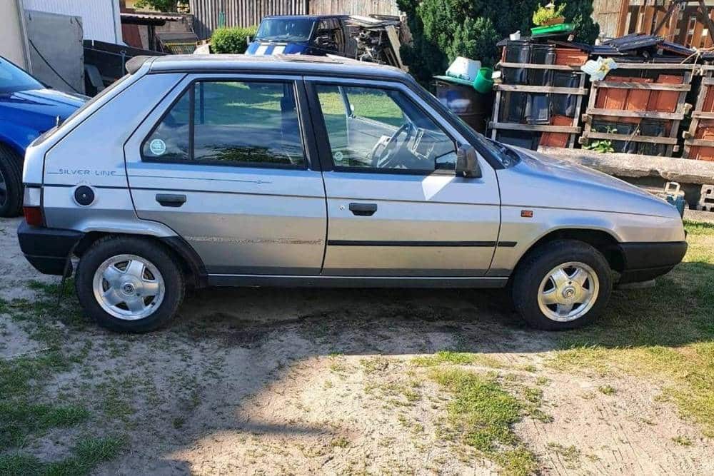 https://autogreeknews.gr/wp-content/uploads/2022/07/Skoda_Favorit_Silverline_1994_for_sale-15.jpg