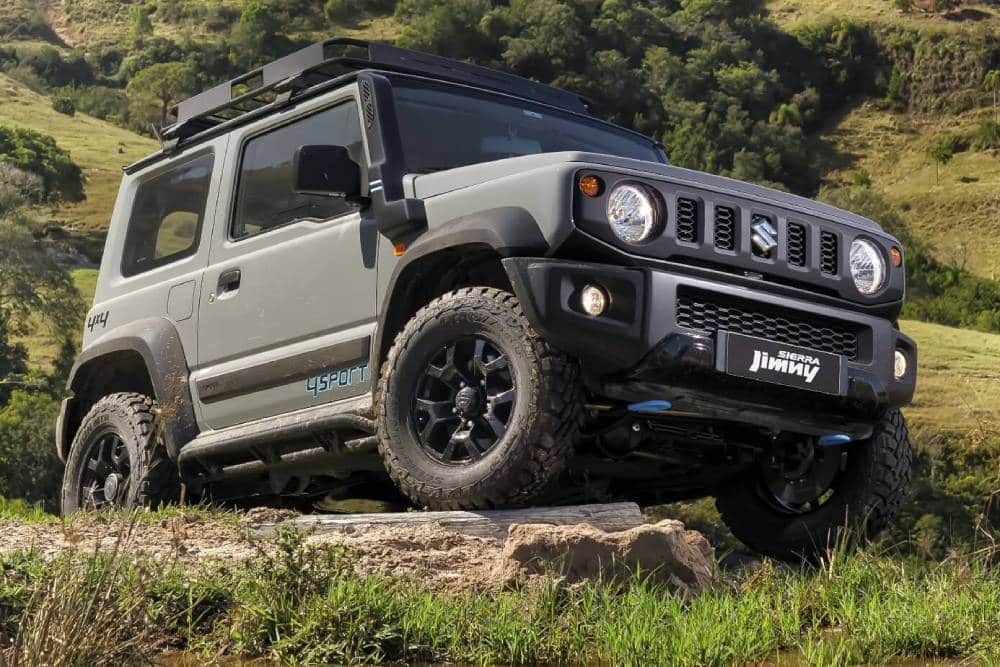 https://autogreeknews.gr/wp-content/uploads/2022/07/Suzuki-Jimny-Sierra-4Sport-3.jpg