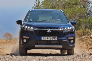 Suzuki S-Cross 1.4T 4WD (4)