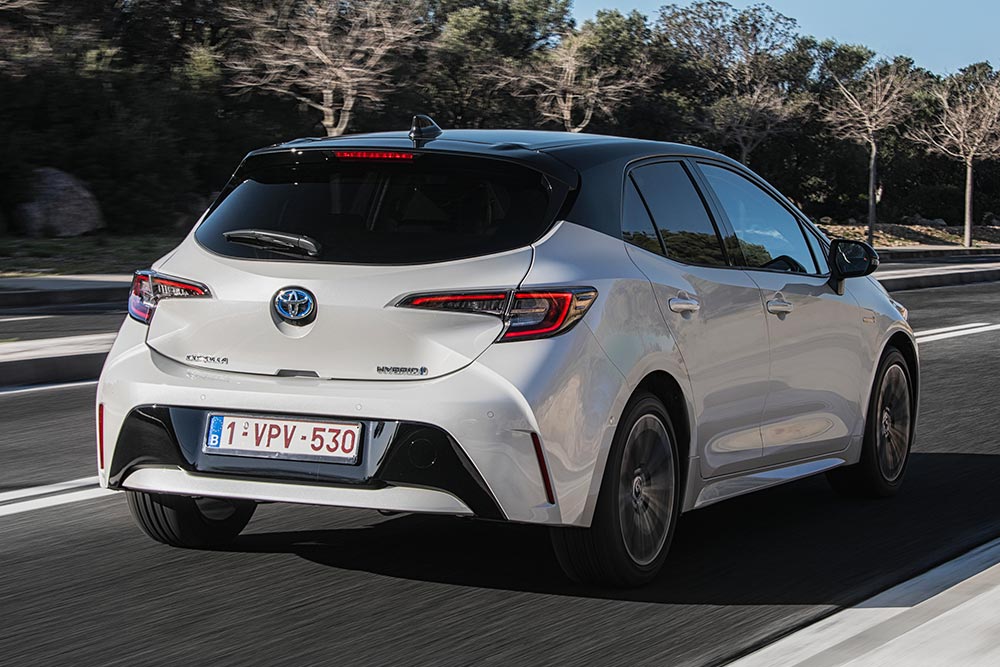 https://autogreeknews.gr/wp-content/uploads/2022/07/Toyota-Corolla-1.jpg