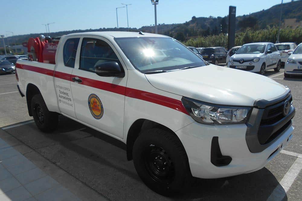https://autogreeknews.gr/wp-content/uploads/2022/07/Toyota-Hilux-πυροσβεστικό-1.jpg