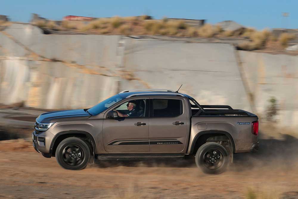 https://autogreeknews.gr/wp-content/uploads/2022/07/VW-Amarok-2022-16.jpg