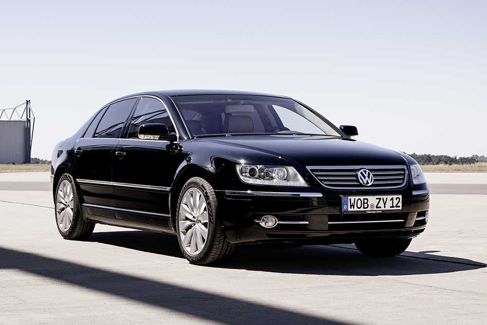 https://autogreeknews.gr/wp-content/uploads/2022/07/VW-Phaeton-4.jpg
