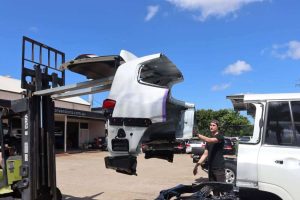 creative conversions land cruiser pick up (10)