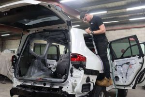 creative conversions land cruiser pick up (11)