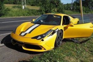 ferrari-458-speciale-knocks-down-pole-gets-a-black (1)