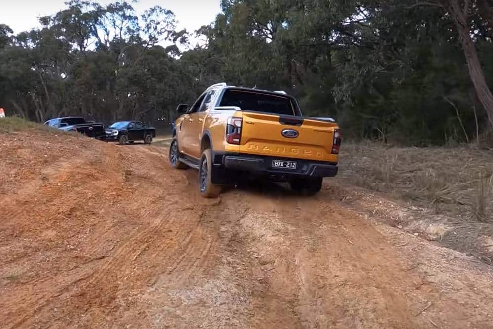 Off roading και 0-100 με τα ντίζελ Ford Ranger (+video)