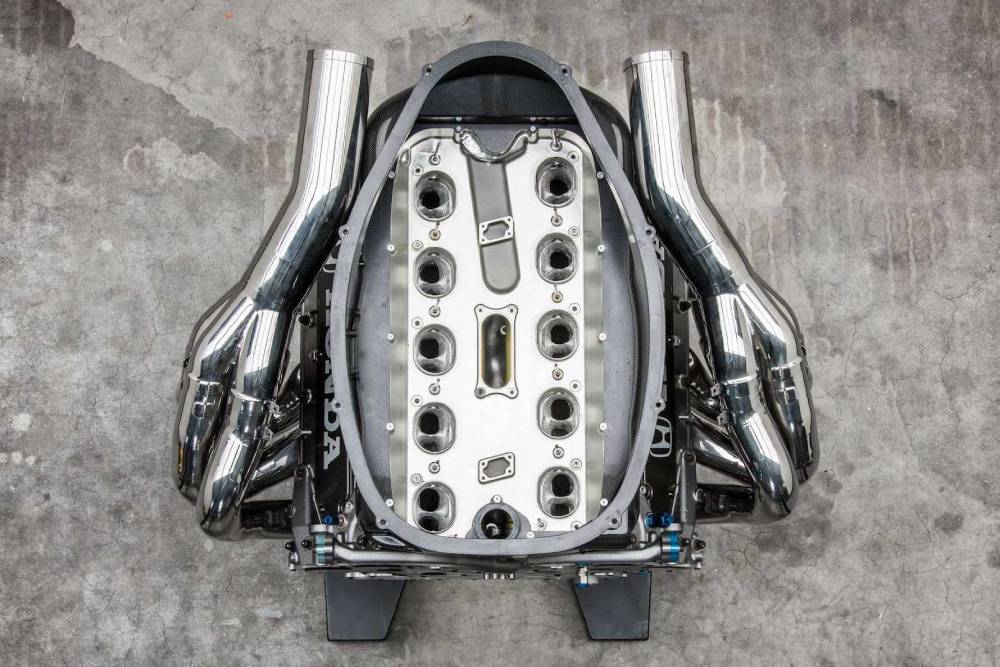 https://autogreeknews.gr/wp-content/uploads/2022/07/honda-ra001e-v10-f1-3-3.jpg