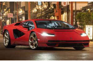 lamborghini-countach-in-japan