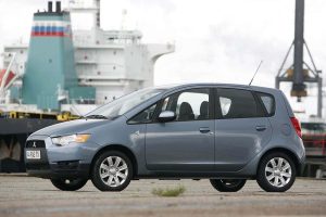 mitsubishi-colt-2008-(9)