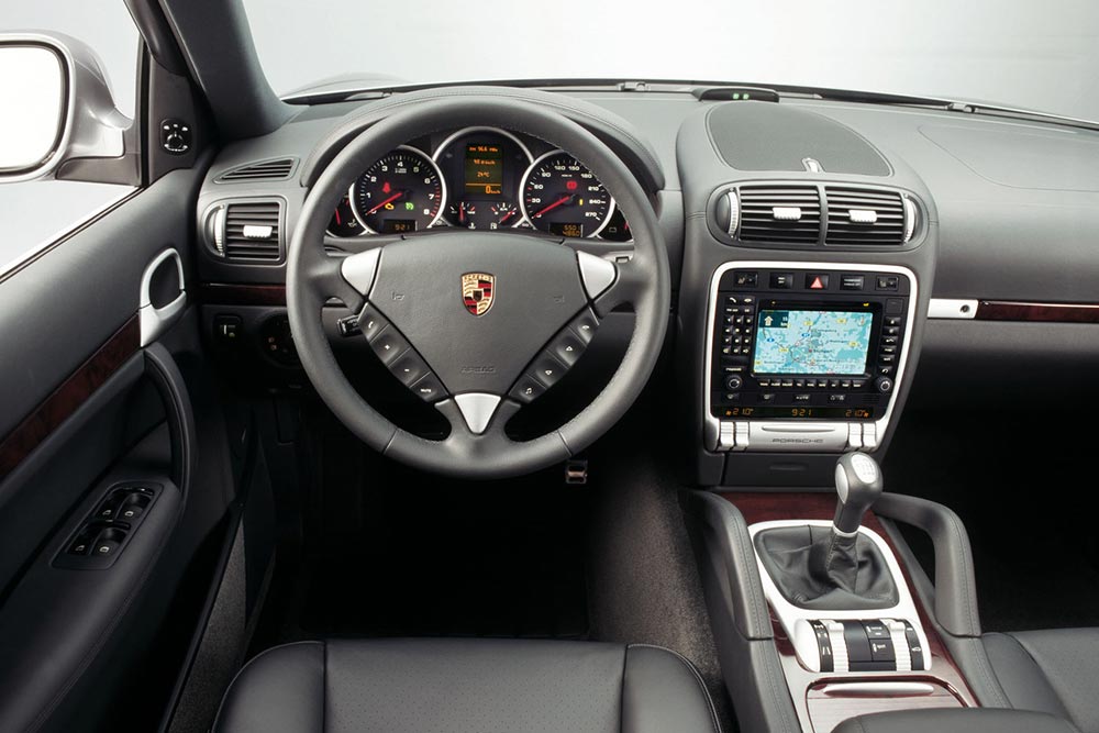 https://autogreeknews.gr/wp-content/uploads/2022/07/porsche-cayenne-1st-gen-3.jpg