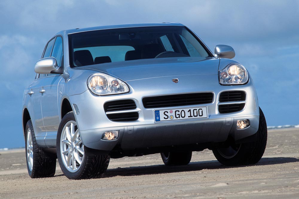 https://autogreeknews.gr/wp-content/uploads/2022/07/porsche-cayenne-1st-gen-9.jpg