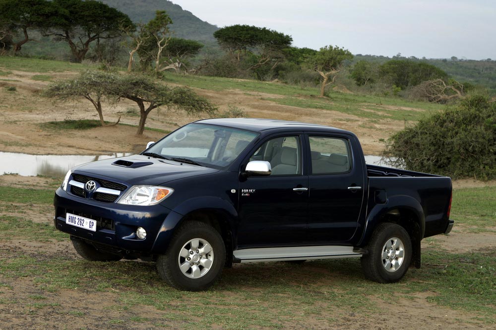https://autogreeknews.gr/wp-content/uploads/2022/07/toyota-hilux-2005.jpg