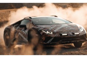 watch-the-2023-lamborghini-huracan-sterrato-kickin