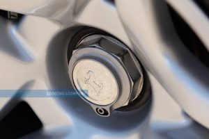 1995_Ferrari_F50_42_plm2fp