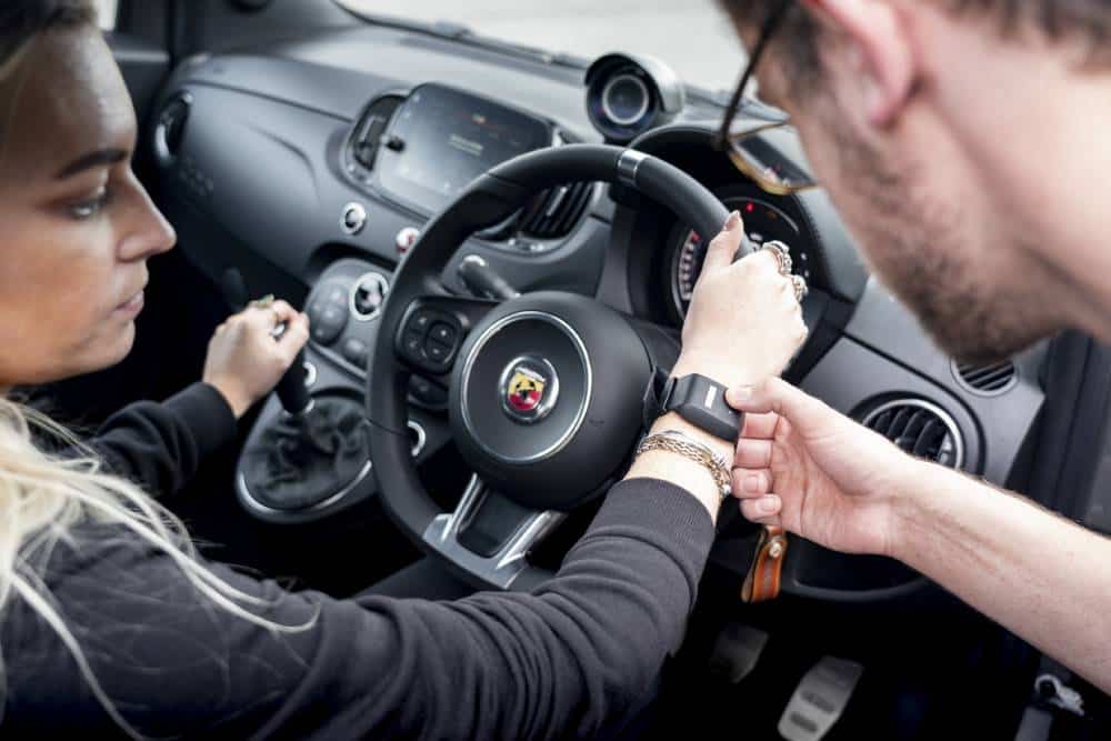 https://autogreeknews.gr/wp-content/uploads/2022/08/2022-Abarth-Mood-Enhancing-Study-9.jpg