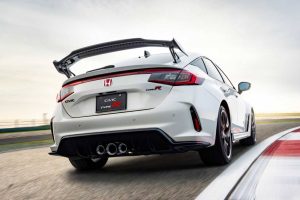 2023-civic-type-r-with-honda-access-upgrades (7)