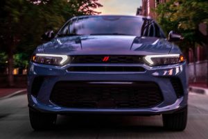 2023-dodge-hornet-front-view (1)