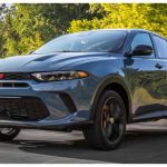 2023-dodge-hornet-front-view (3)
