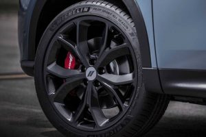 2023-dodge-hornet-wheel