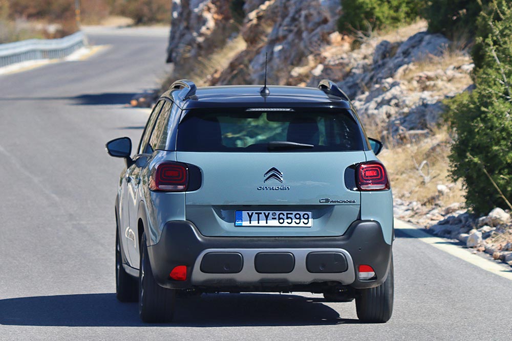 https://autogreeknews.gr/wp-content/uploads/2022/08/Citroen-C3-Aircross-1.5-BlueHDi-2021-31.jpg