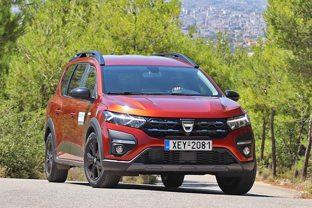 https://autogreeknews.gr/wp-content/uploads/2022/08/Dacia-Jogger-1.0-TCe-100-LPG-14.jpg