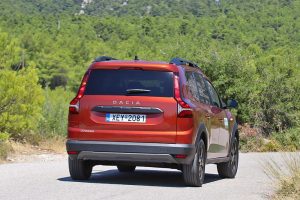 Dacia-Jogger-1.0-TCe-100-LPG-(15)