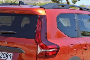 Dacia-Jogger-1.0-TCe-100-LPG-(5)