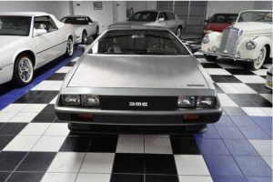DeLorean-DMC-12-3