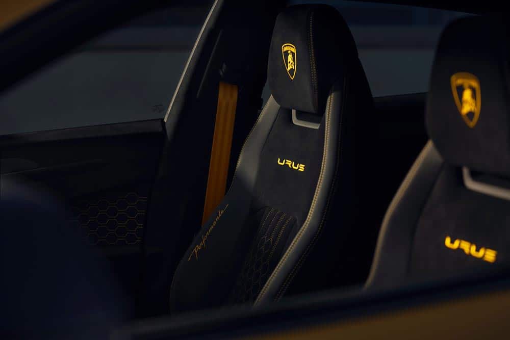 https://autogreeknews.gr/wp-content/uploads/2022/08/Lamborghini-Urus-Performante-10.jpg