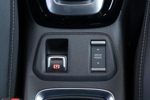 Opel Corsa 1.2T 100 AT8 (17)