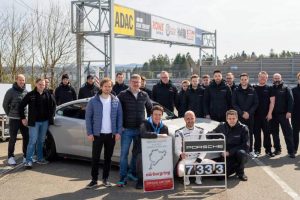 Porsche-Taycan-Nurburgring-Record-2022-
