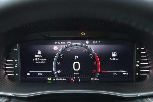 Skoda-Fabia-1.0-TSI-110-PS-DSG-(16)