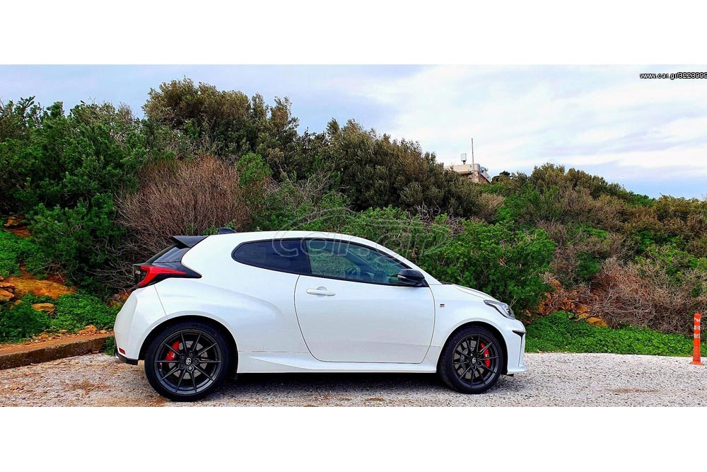 https://autogreeknews.gr/wp-content/uploads/2022/08/Toyota-GR-Yaris-aggelia-6.jpg