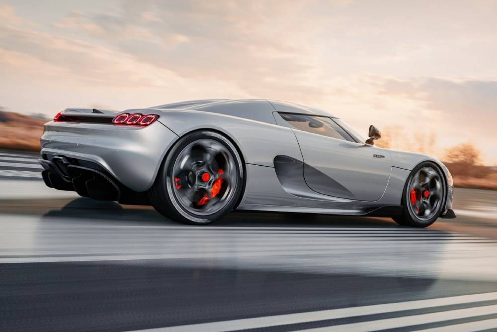 https://autogreeknews.gr/wp-content/uploads/2022/08/koenigsegg-cc850-a-one-for-two-gearbox-and-twenty-1.jpg